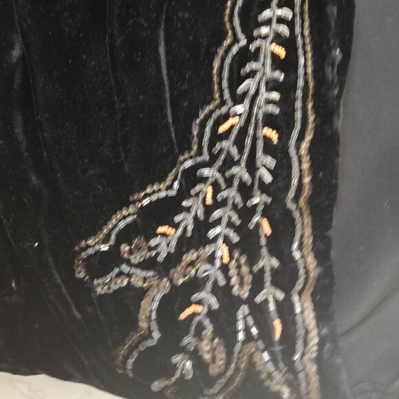 Vintage Victorian velvet Embroidered Statement sleeve jacket - Picture 6 of 9